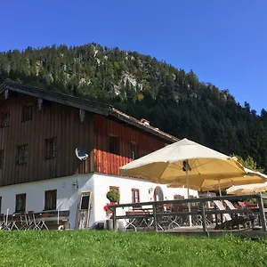 Berggasthof Butzn Wirt Ruhpolding
